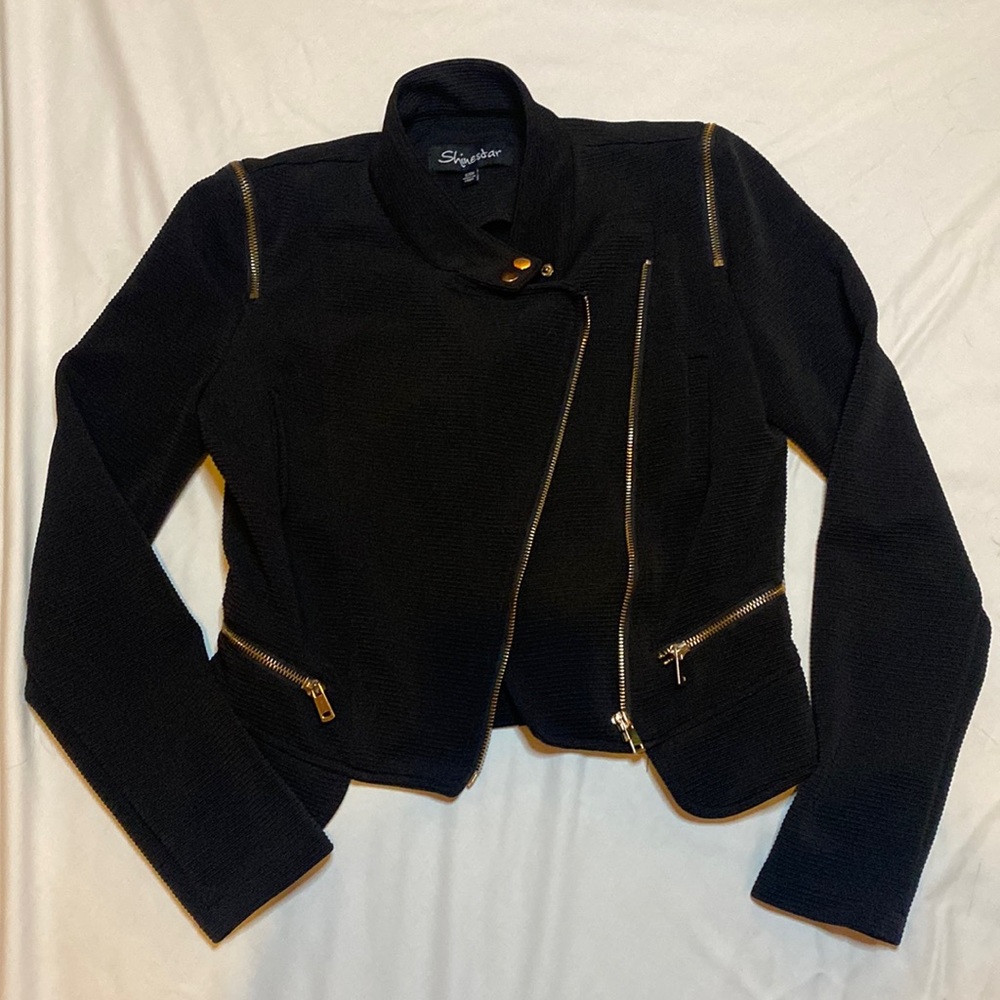 Light weight knit jacket